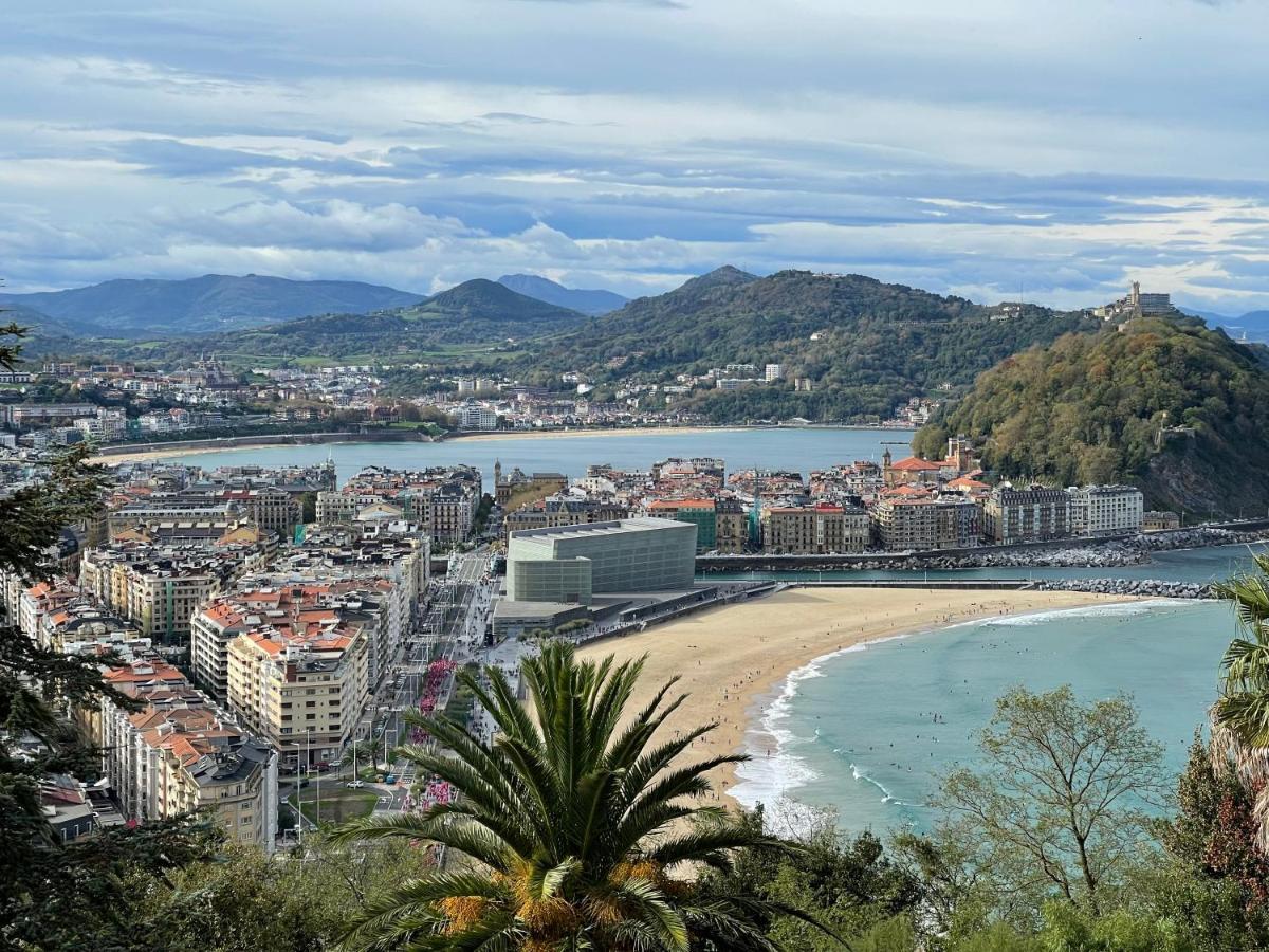Usandizaga Apartment, Second Line Beach, Free Parking San Sebastian Bagian luar foto